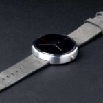 Экран и браслет Motorola Moto 360