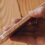 Телефон Apple iPhone SE