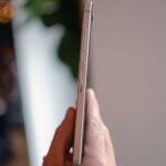 BlackBerry Key2 слева