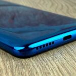 Motorola Moto G9 Plus снизу