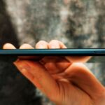 Motorola Moto G31 сбоку