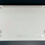 Samsung Galaxy Book Go сзади