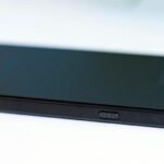 Sony Xperia 1 IV сбоку