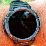 Часы Amazfit T-Rex 2 удобство