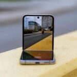 Дисплей Samsung Galaxy Z Flip 4