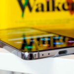 Конструкция Samsung Galaxy Z Flip 4