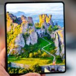 Большой дисплей Samsung Galaxy Z Fold 4