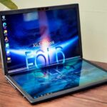 Складной экран Asus Zenbook 17 Fold OLED