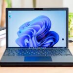 Asus Zenbook 17 Fold OLED обзор ноутбука со складным дисплеем