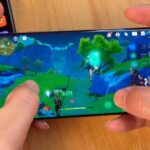 Смартфон в играх