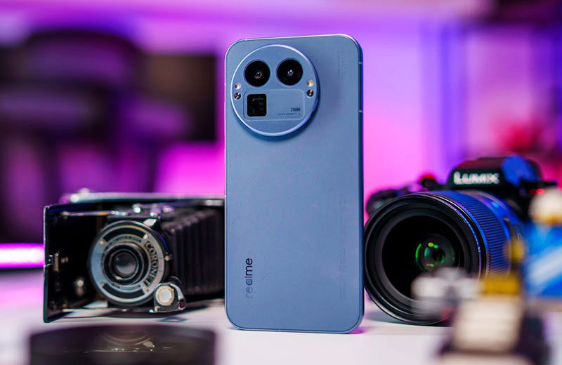 Обзор Realme GT 8 Pro: смартфон с камерами Ricoh и сменным дизайном
