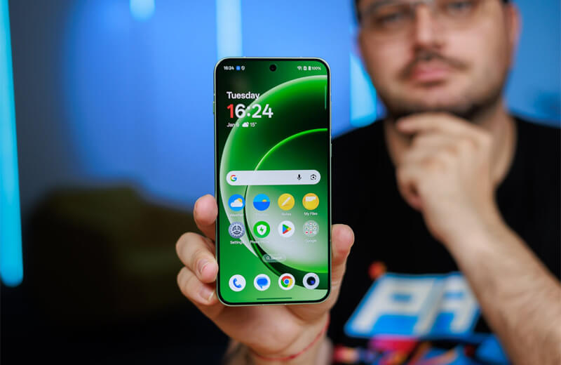 Обзор OnePlus 15R: облегчённого флагманского смартфона с дисплеем 165 Гц