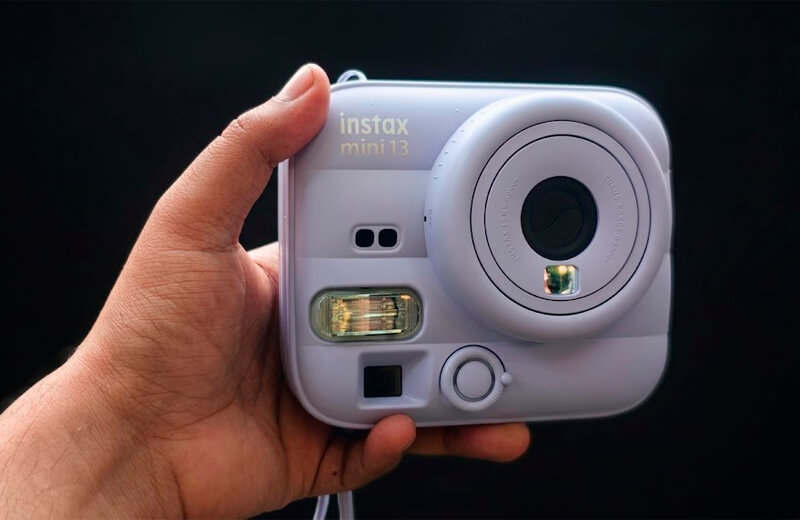 Управление Fujifilm Instax Mini 13