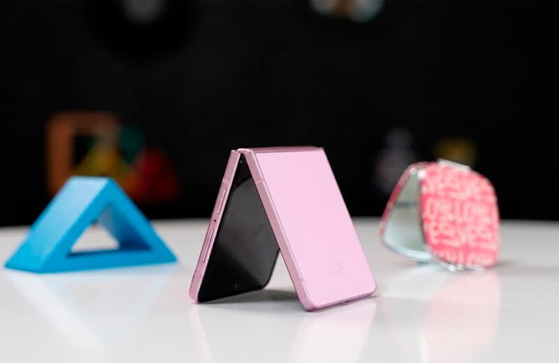 Обзор Samsung Galaxy Z Flip 8