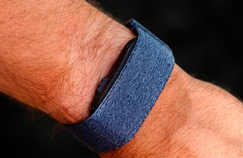 Garmin Cirqa на руке